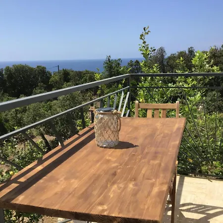 بيت للعطل Cap En Corse