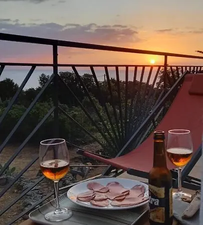 بيت للعطل Cap En Corse